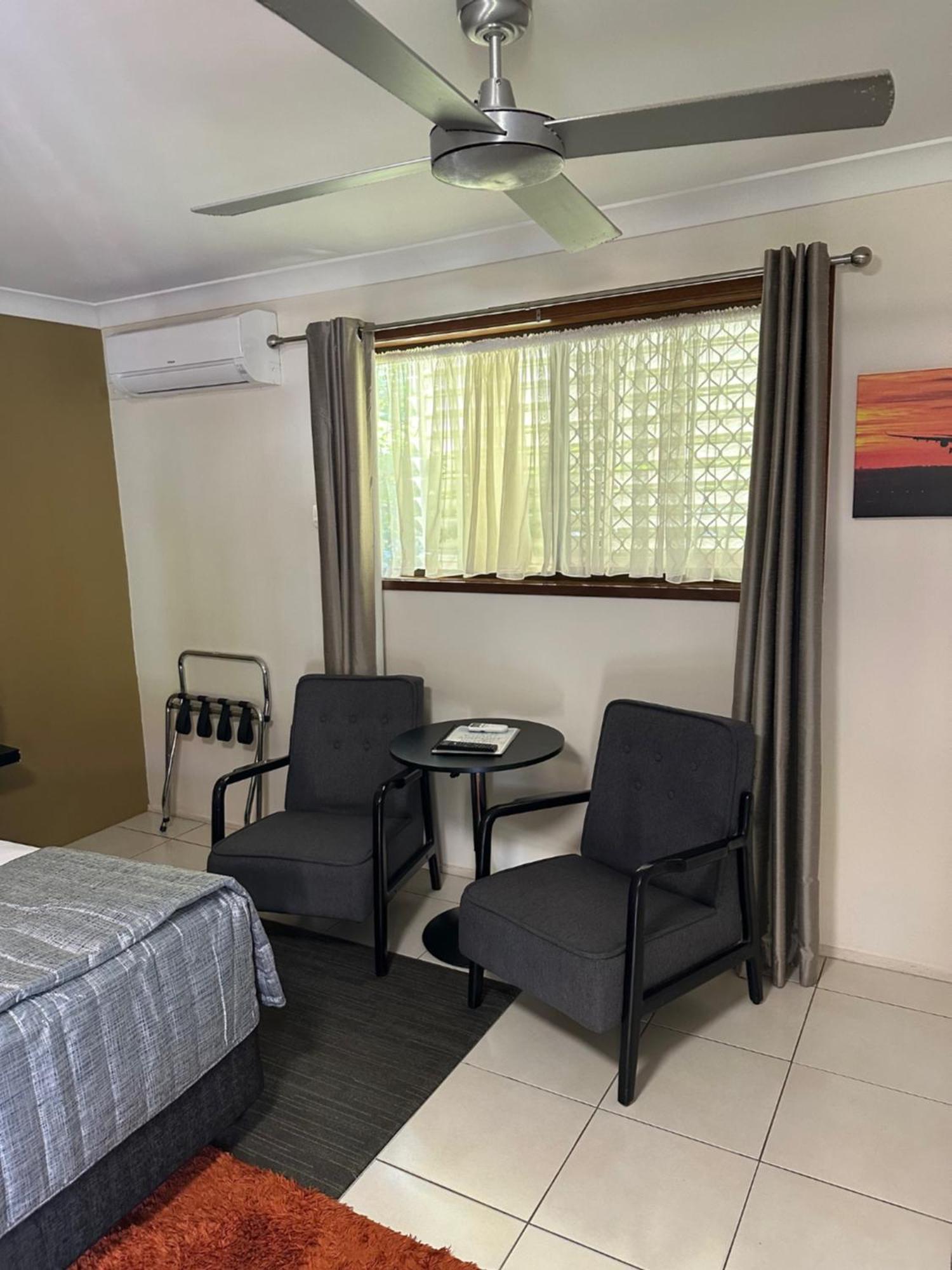 Gold Coast Airport Motel - Only 300 Meters To Airport Terminal Bagian luar foto