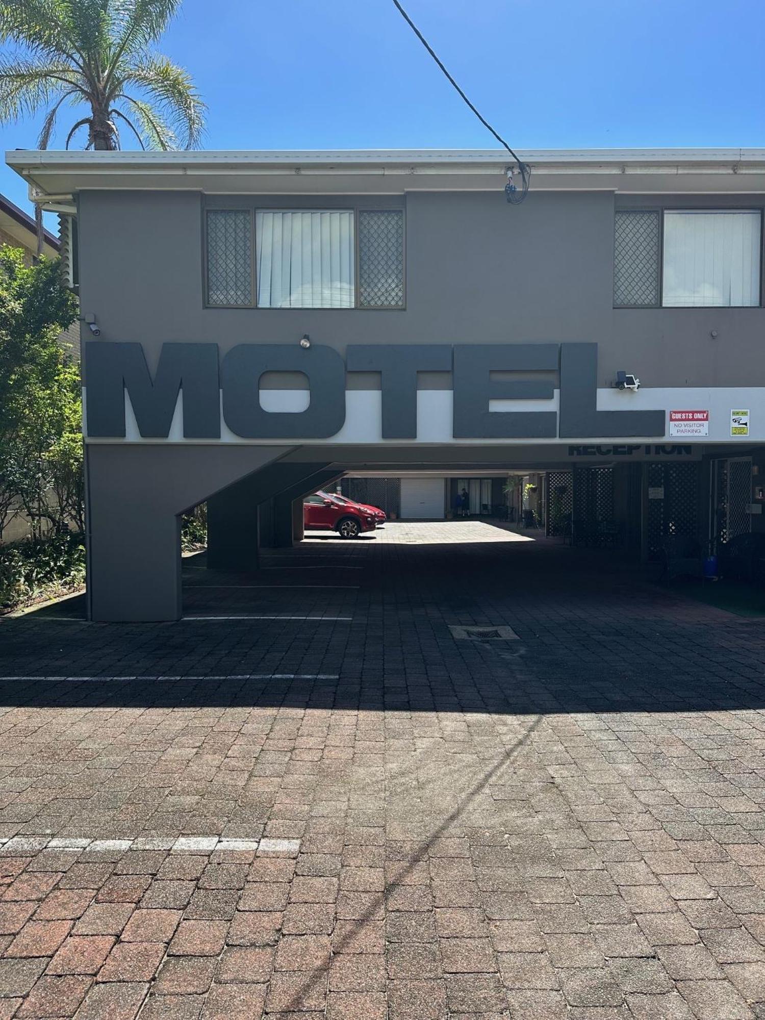 Gold Coast Airport Motel - Only 300 Meters To Airport Terminal Bagian luar foto